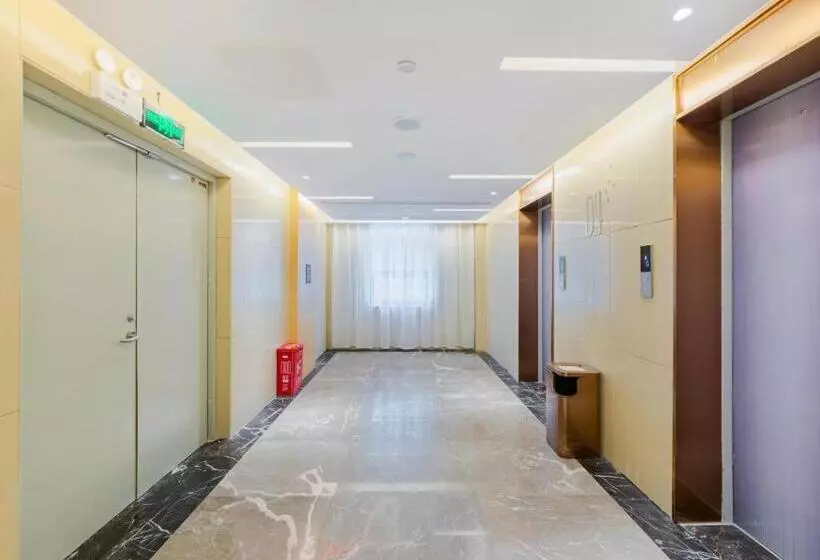 Lavande Hotel Chenzhou Xinglong Walking Street