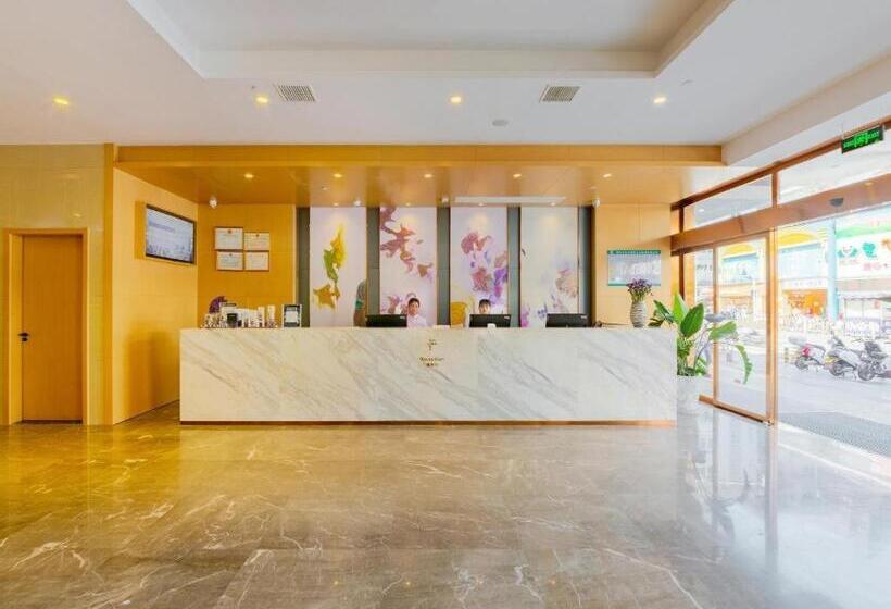 Lavande Hotel Chenzhou Xinglong Walking Street