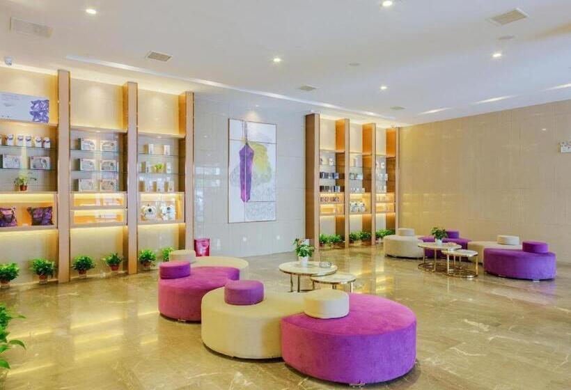 Lavande Hotel Chenzhou Xinglong Walking Street