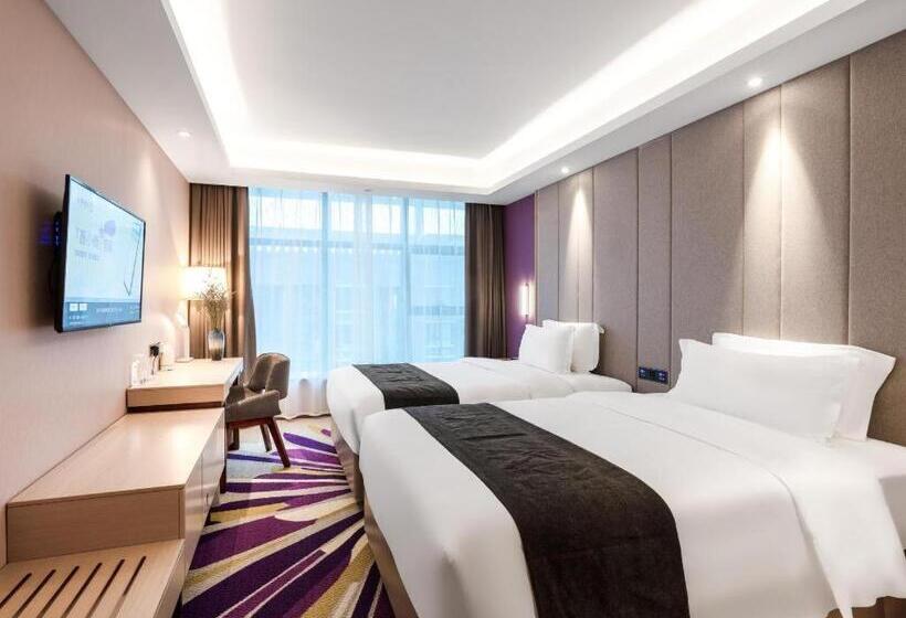 Lavande Hotel Zunyi Times Tianjie