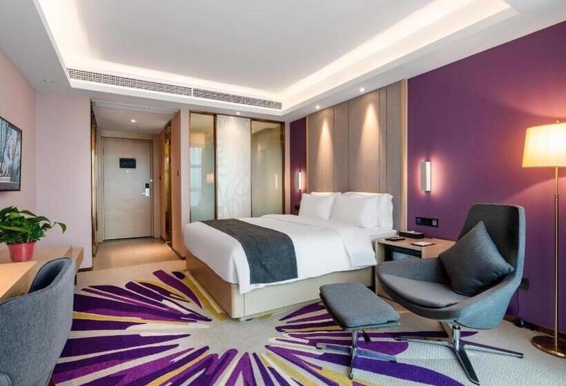 Lavande Hotel Zunyi Times Tianjie