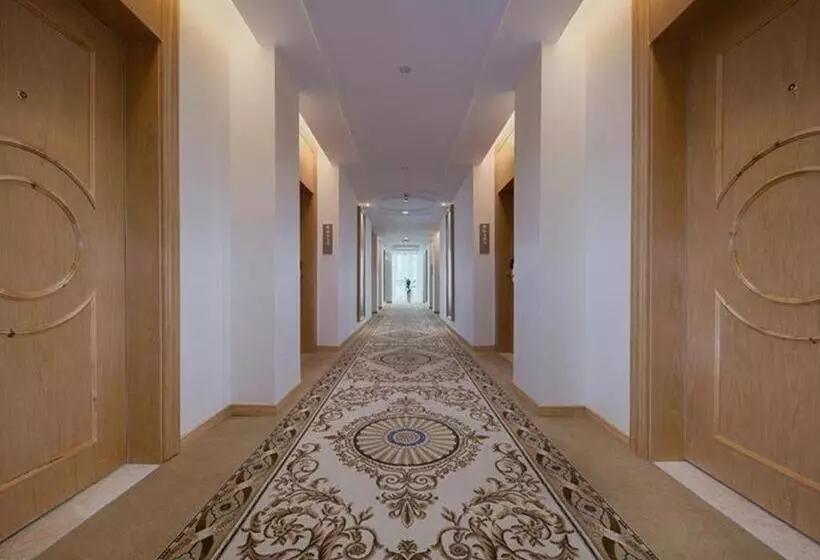 Vienna Hotel Chongqing Dazushike Hongsheng Plaza