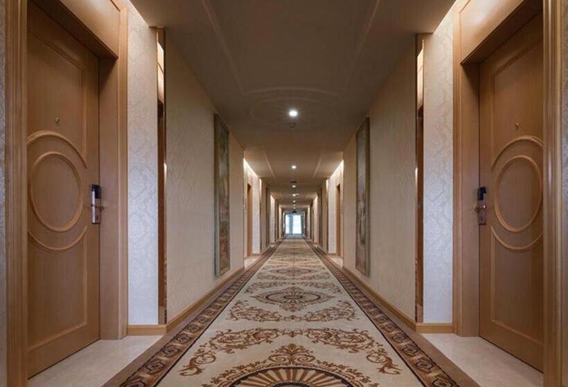 Vienna Hotel Guangdong Foshan Lishui 1st City