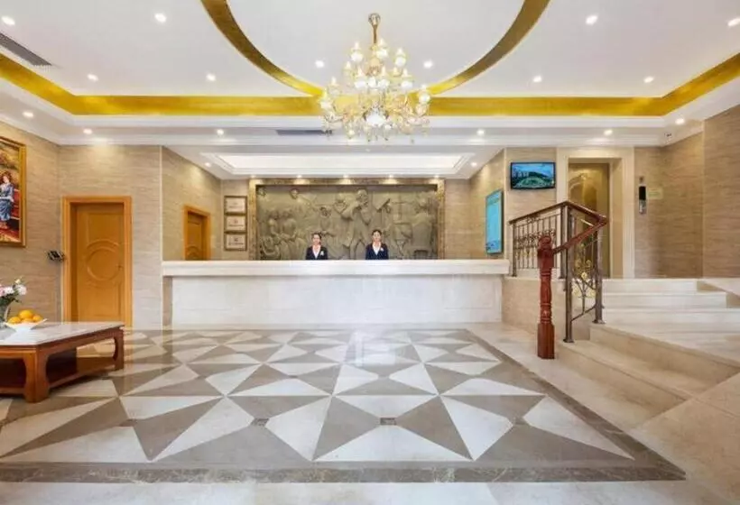 Vienna Hotel Guangdong Huidong Herung Pedestrian Street