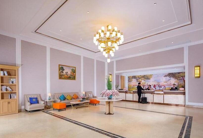 Vienna Hotel Guiyang Yunyan District Government