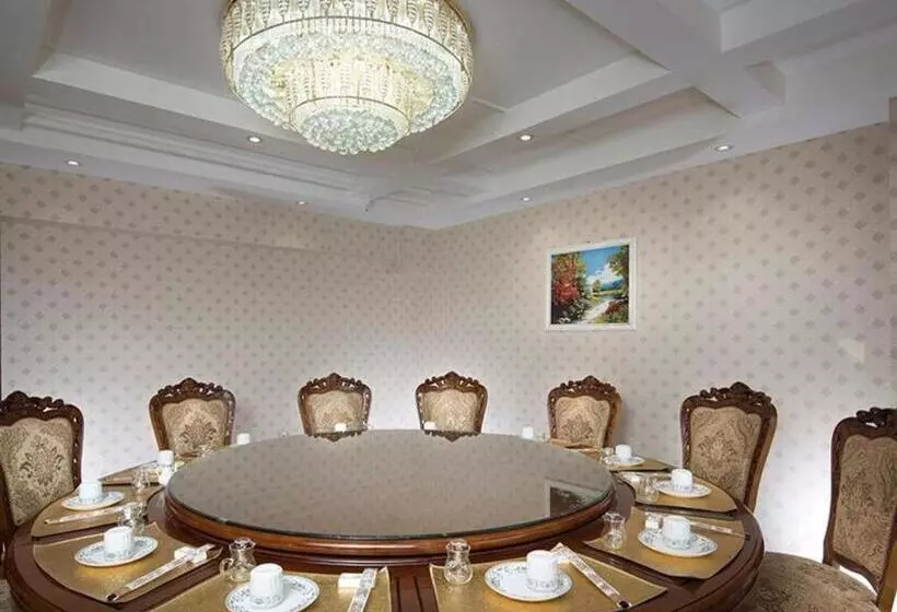 Vienna Hotel Hohhot Zhaojun Road