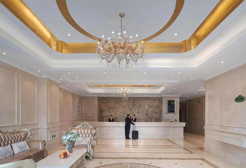 Vienna Hotel Hubei Jinzhou Jianli Jiangcheng