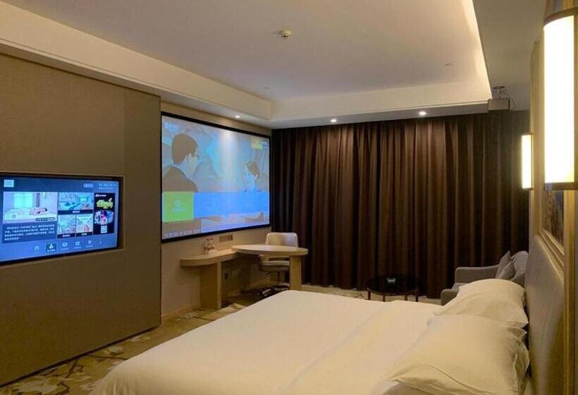 Vienna Hotel Jiangxi Yongxin Shizheng Square