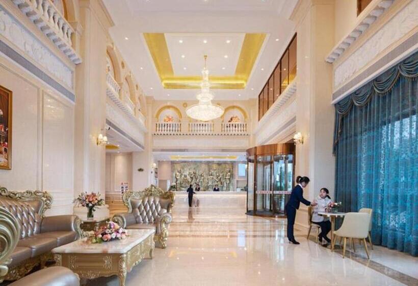 Vienna Hotel Jiangxi Yongxin Shizheng Square