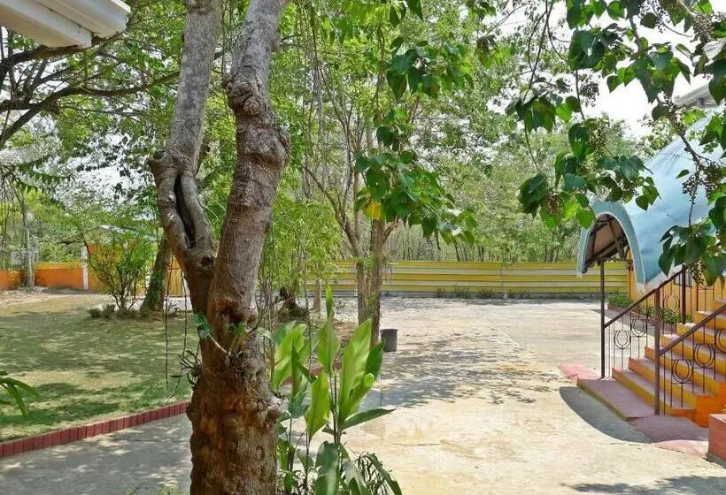 Abrassi Hotel And Restaurant