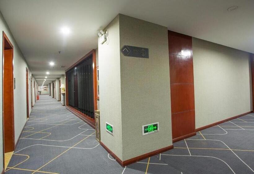 Chonpines Hotels·anshun Taixiang Baili