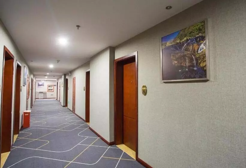 Chonpines Hotels·anshun Taixiang Baili