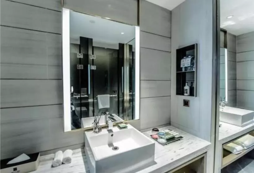 Echarm Plus Hotel Chongqing Shapingba High Speed Railway Station Ciqikou