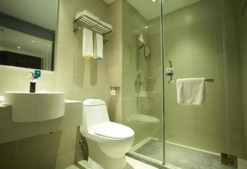 Hotelli City Comfort Inn Huanggang Macheng Dujuan Huafu