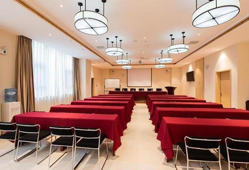 בית מלון כפרי City Comfort Inn Kunming Xinluojiu Bay Guangju Road