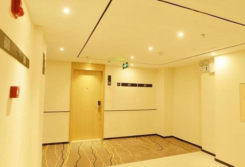 Отель City Comfort Inn Ledong Bus Station