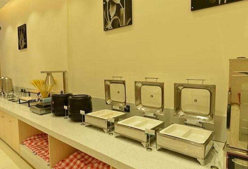 Отель City Comfort Inn Ledong Bus Station