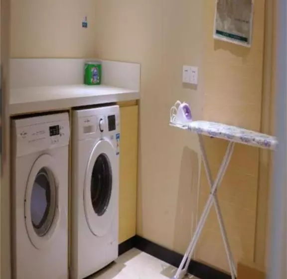 Hotelli City Comfort Inn Liuzhou Luzhai Walking Street