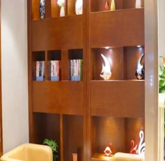 Hotelli City Comfort Inn Liuzhou Luzhai Walking Street