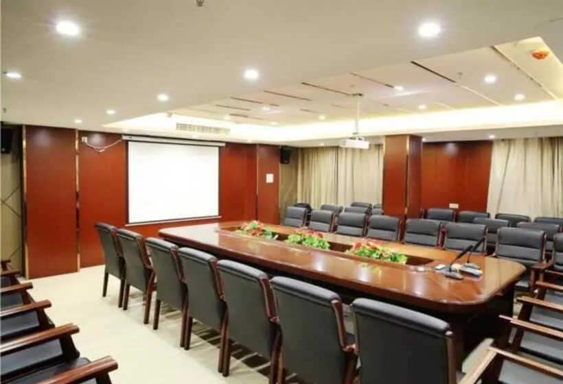 Hotelli City Comfort Inn Shaoyang Xinning