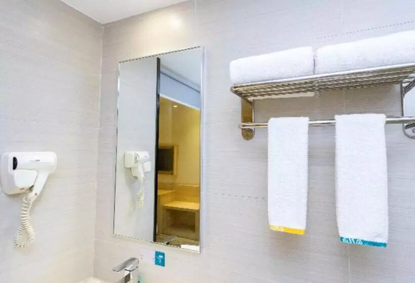 Hotelli City Comfort Inn Yulin Rong County Bus Terminal Xiujiang Bridge