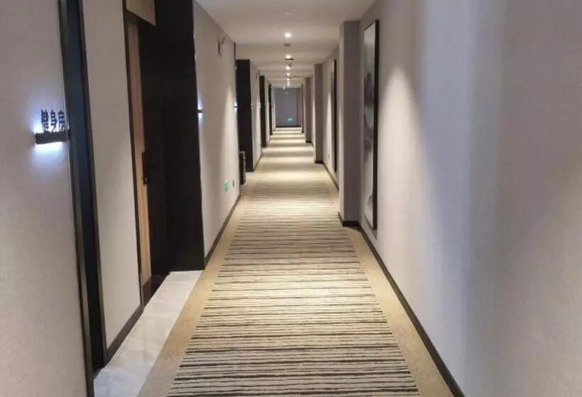 Hotelli Green Tree Inn Anhui Hefei Binhu Zhuyuan Metro Station Dali Road