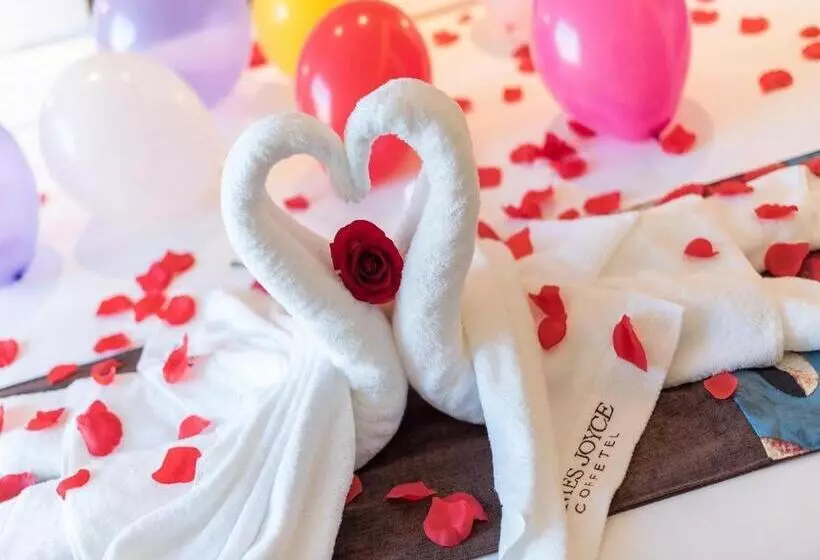 Hotelli James Joyce Coffetel Tangshan Zunhua Film City