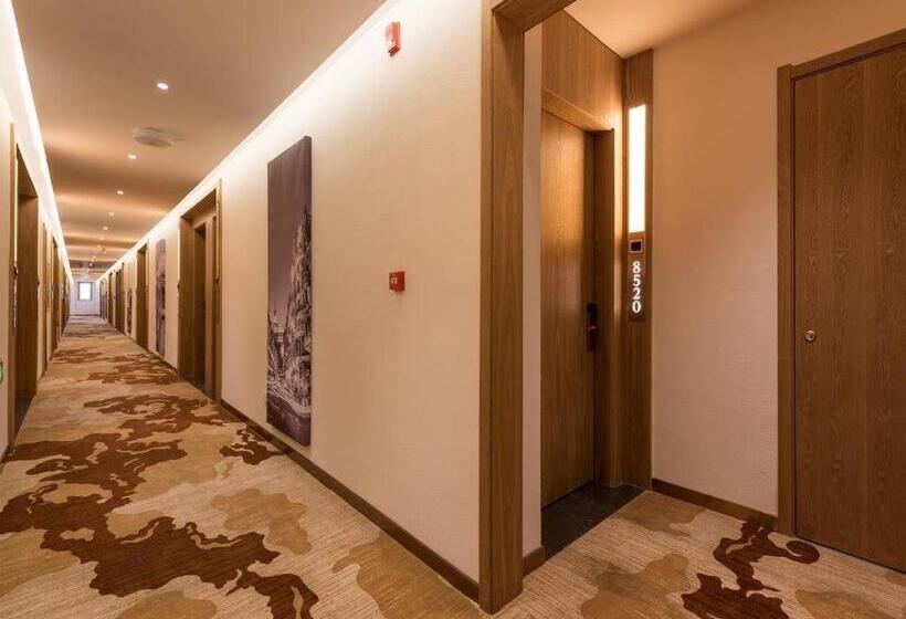 בית מלון כפרי James Joyce Coffetel Tangshan Zunhua Film City