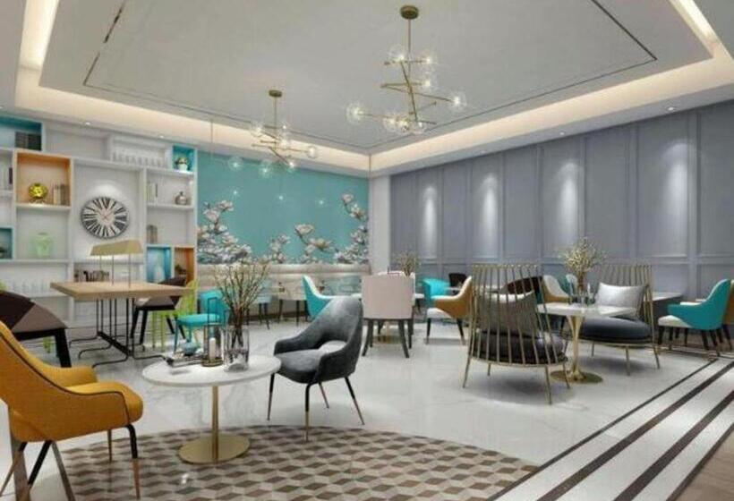 Magnotel Hotel Qionghai Wanquanhe Aihua Road