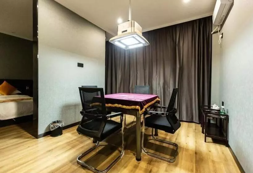 Shell Hotel Shanxi Fenyang Xinhuacun Town Fen Distillery