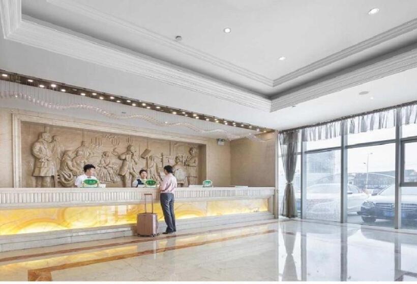 Vienna Hotel Jiangsu Changzhou Zouqu Lamp Market