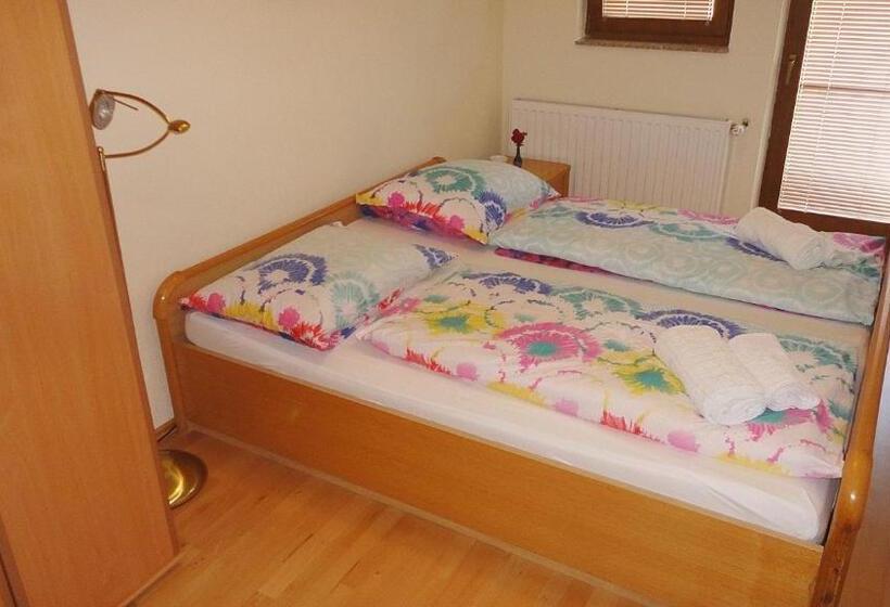 هاستل Sonnen Brijeg