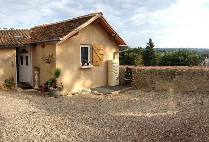 Bed & Breakfast Grande Chambre Calme Avec Vue, Wifi Et Parking Le Pêchereau Fr 1 591 559