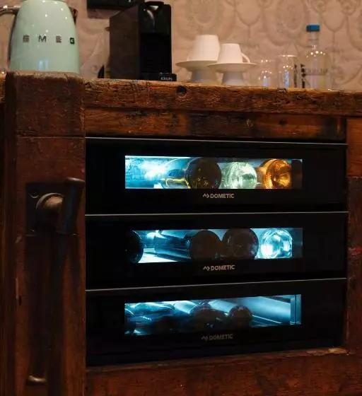 ベッドアンドブレックファースト Oan Tafel Suites