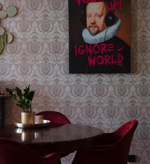 مبيت وإفطار Oan Tafel Suites