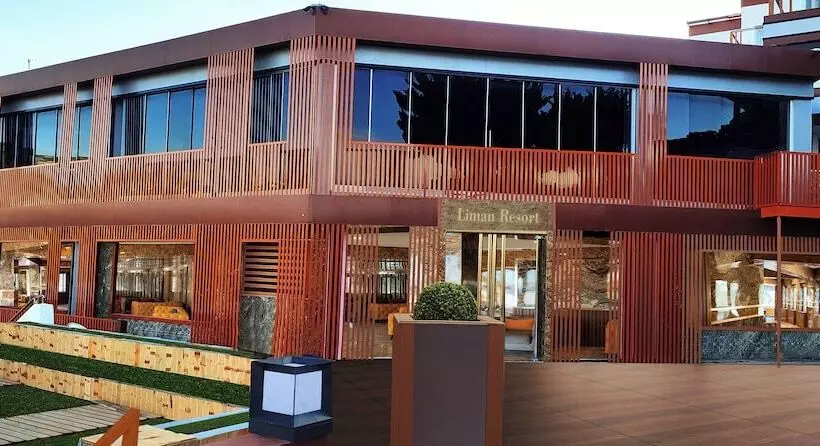 Hotelli Bodrum Liman Resort