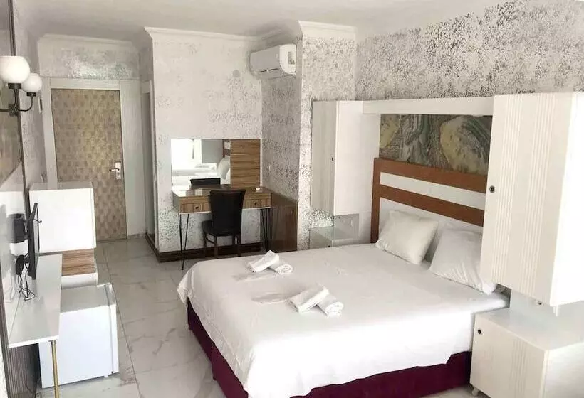 Hotelli Bodrum Liman Resort