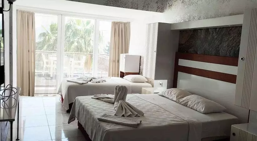 Hotelli Bodrum Liman Resort