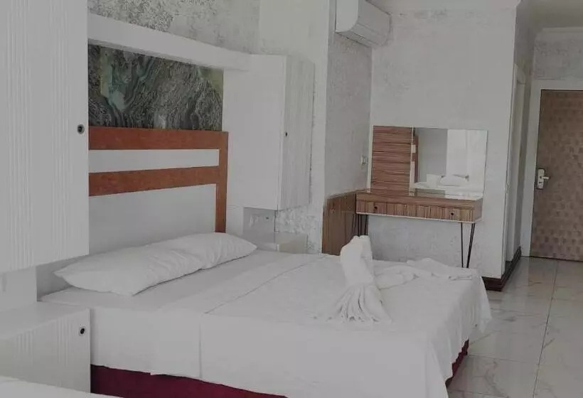 Hotelli Bodrum Liman Resort