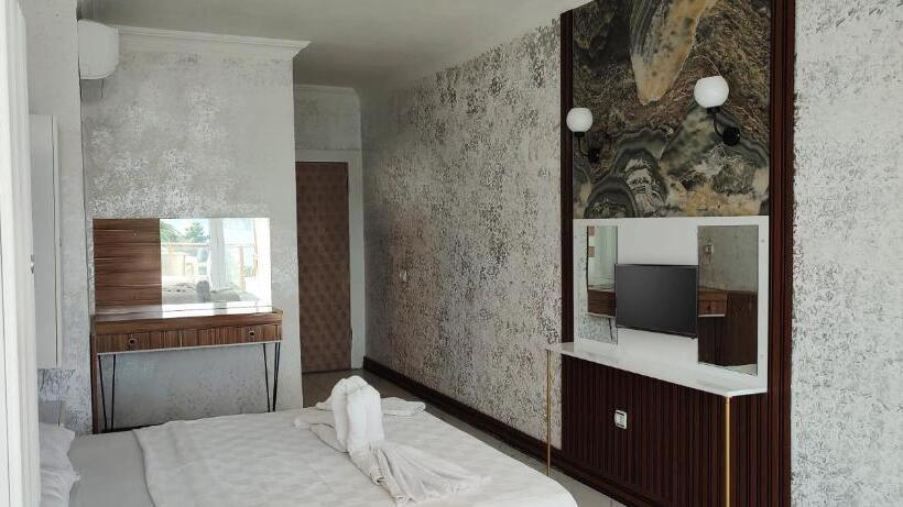 فندق Bodrum Liman Resort