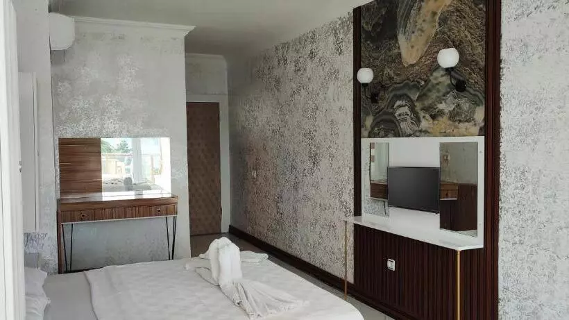 Hotelli Bodrum Liman Resort