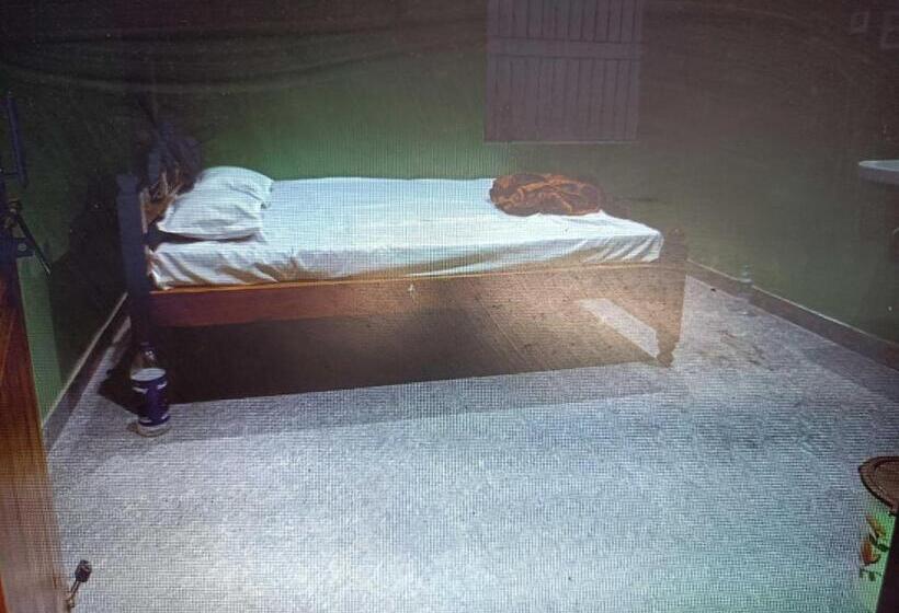 Hotel Oyo Kunika Guest House