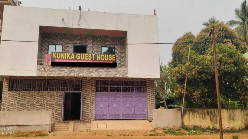 Hotel Oyo Kunika Guest House