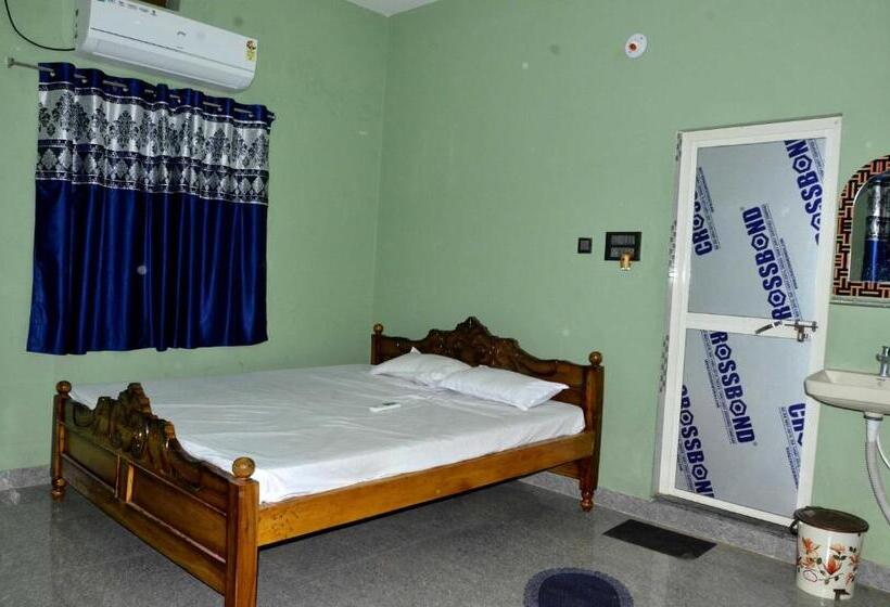 Hotel Oyo Kunika Guest House