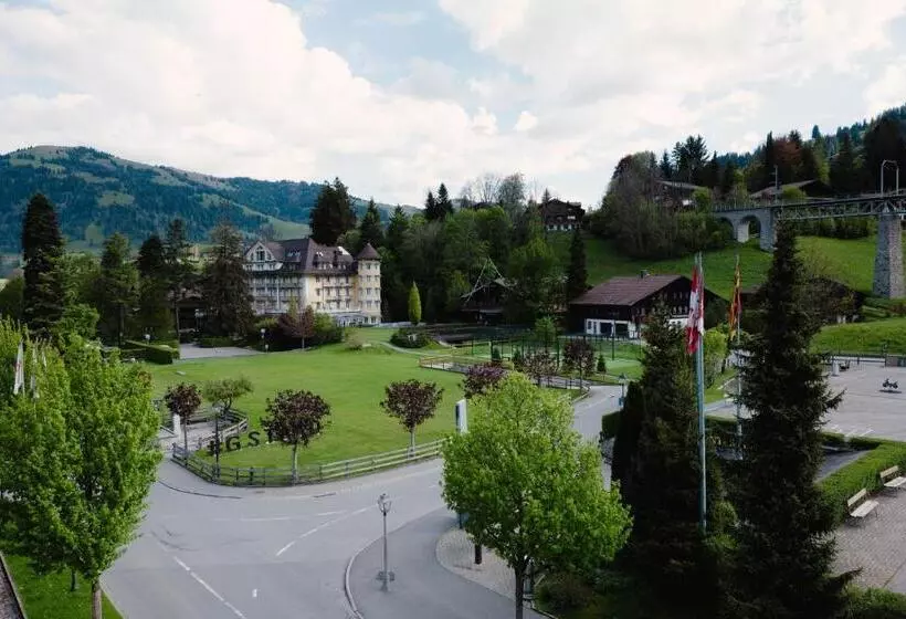 Hotelli Miiro The Mansard