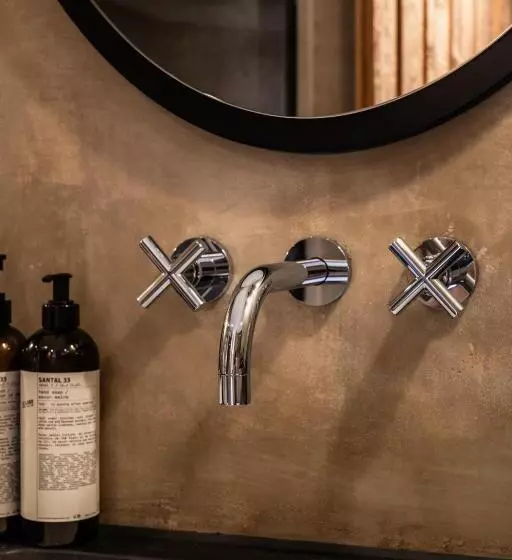 Hotelli Miiro The Mansard