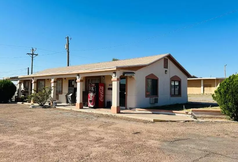 モーテル Budget Inn