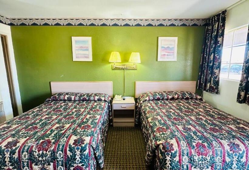 فندق على الطريق Budget Inn