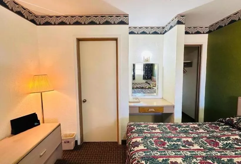 モーテル Budget Inn