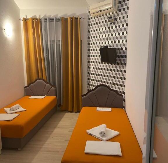 ペンション Sara Budva